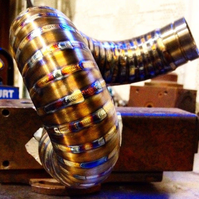 In The Spirit of Internet Black Holes, We Introduce You to WELD PORN on Imgur